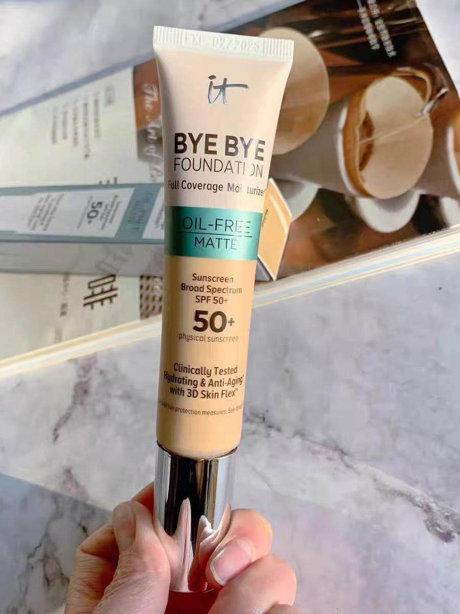 It Cosmetics Matte Liquid Foundation