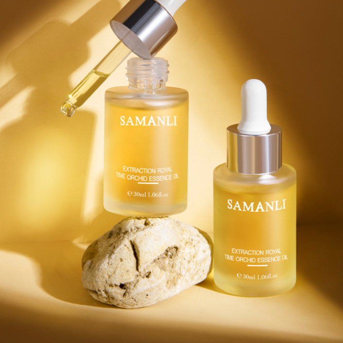 Moisturizing and Fine Line Reduction Facial Skin Care Oil